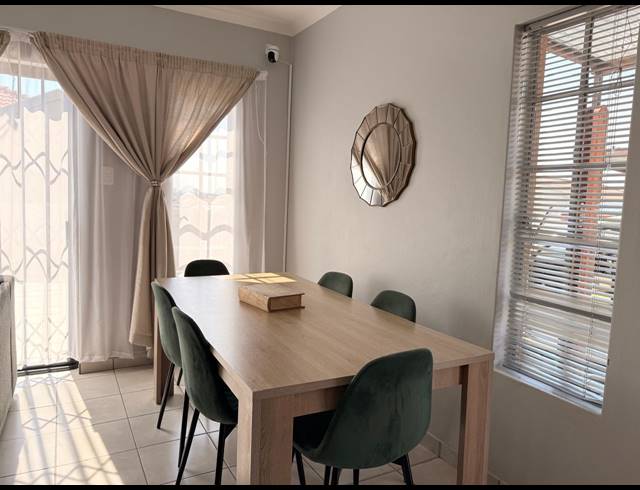 3 BEDROOM HOUSE FOR SALE IN WATERKLOOF EAST